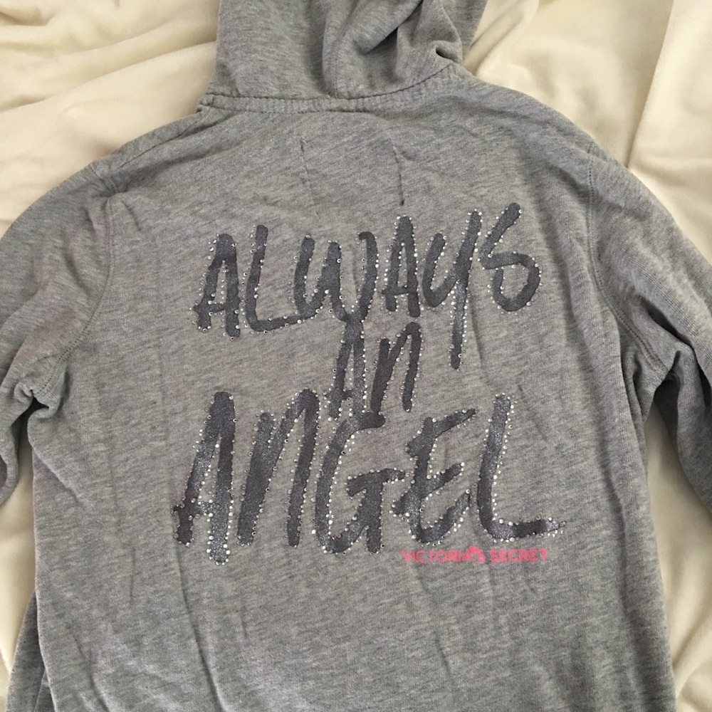 VS zip up sweatshirt